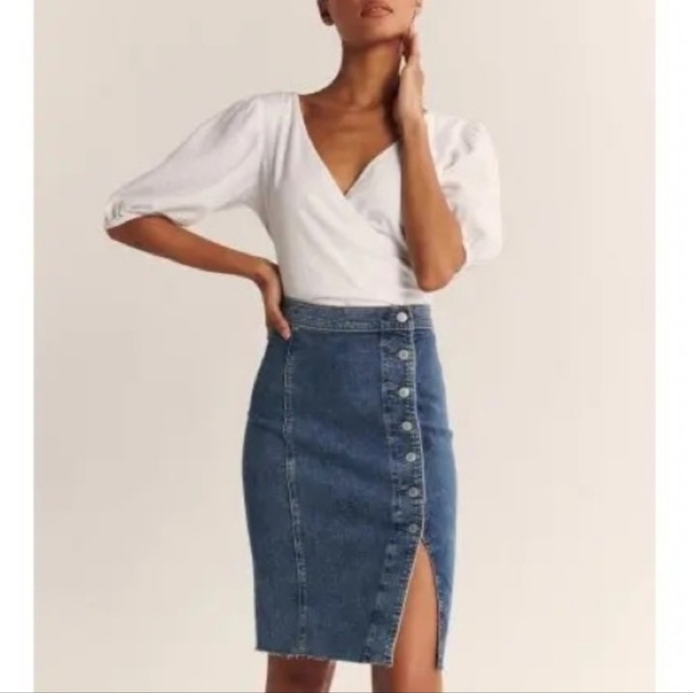 Ultra High Rise Jean Skirt A&F